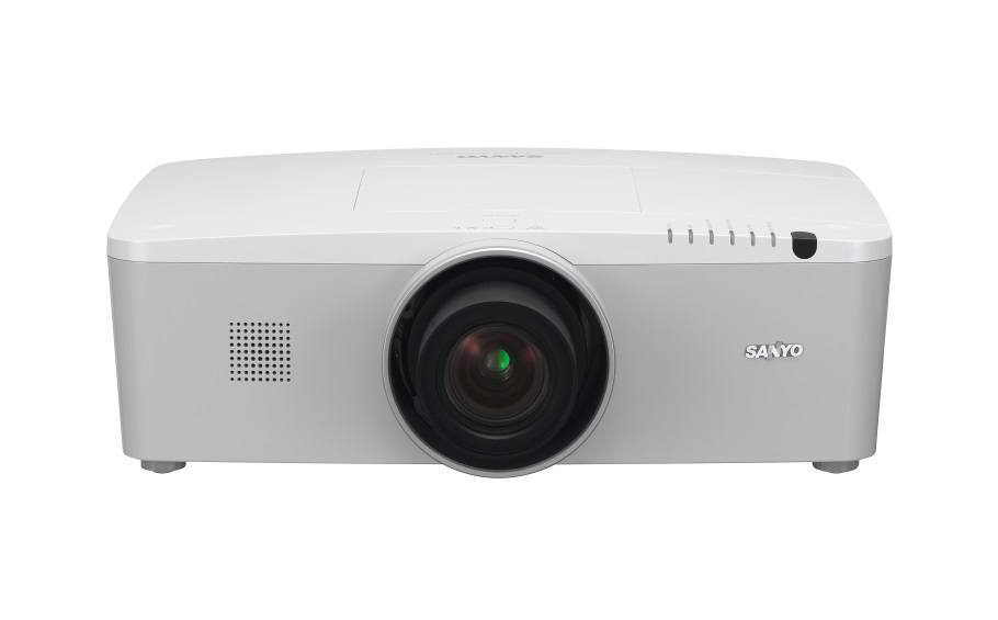 Sanyo PLC-XM150L + объектив Panasonic ET-ELW21 - Видеопроектор инсталляционного класса с короткофокусным фиксированным объективом в аренду - Неварентал