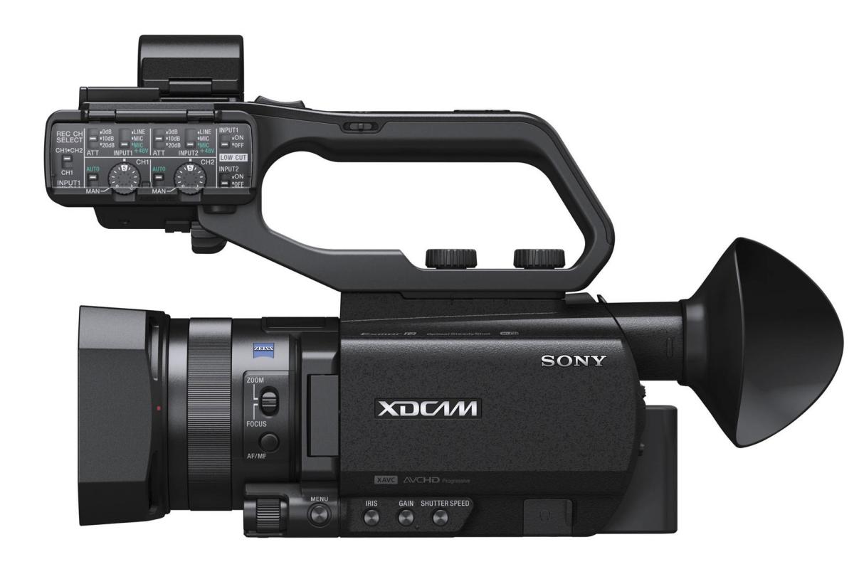 Sony PXW-X70 - Компактный 4К-камкодер с XLR рукоядкой, видеовыходами HDMI и SDI, а так же функцией стриминга в аренду - Неварентал