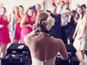 УСЛУГИ: «А эта свадьба пела и плясала» - aренда профессионального звука на свадьбу - Неварентал